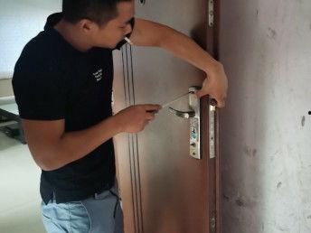 开锁教程视频,视频教程带你掌握开锁技巧