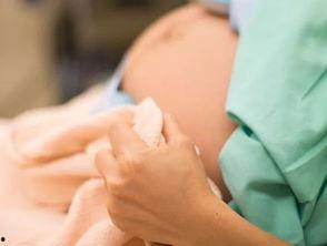 生宝宝的视频大全站着,全方位站立分娩视频教程大全